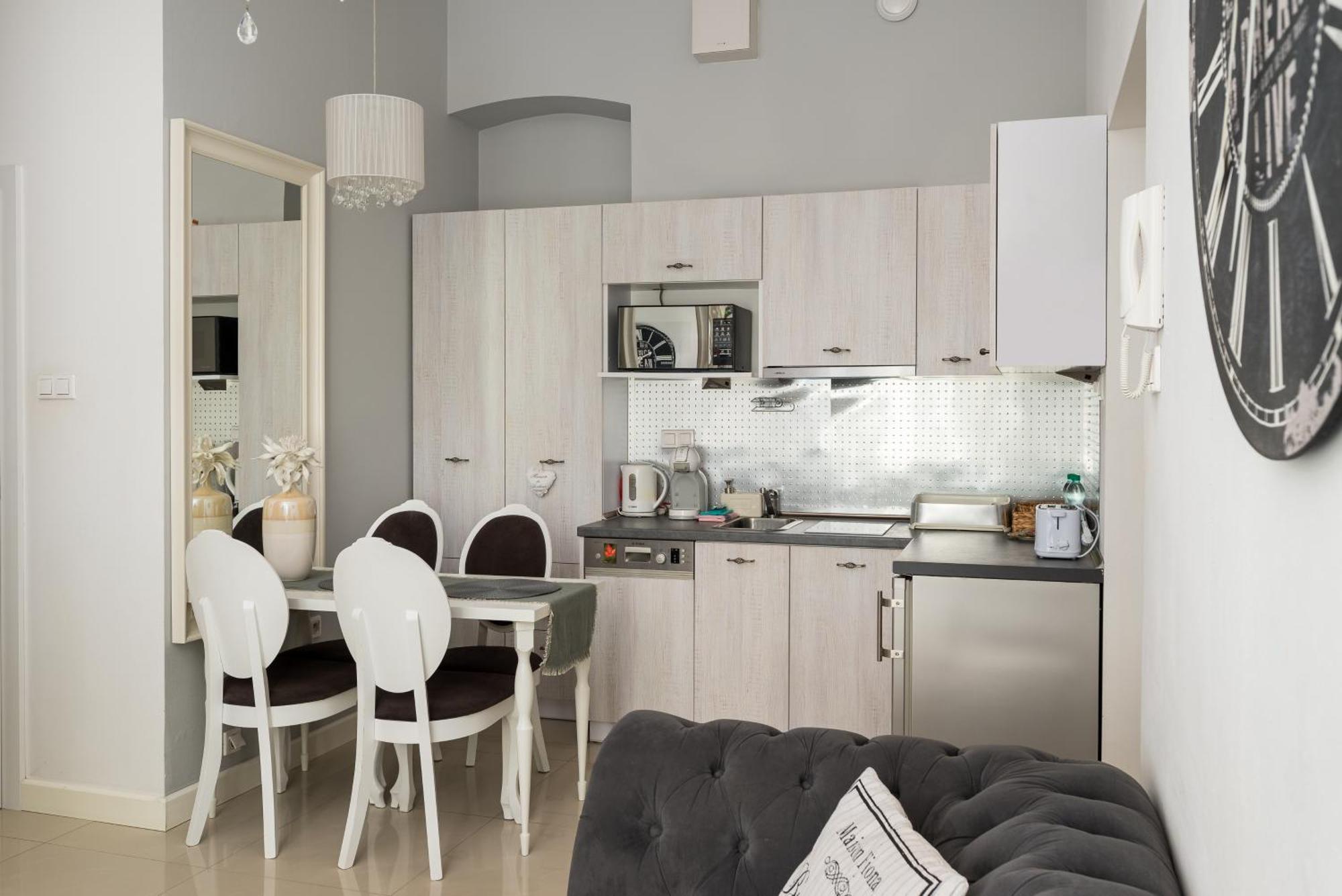 Apartment Wilcza Centre Chic *